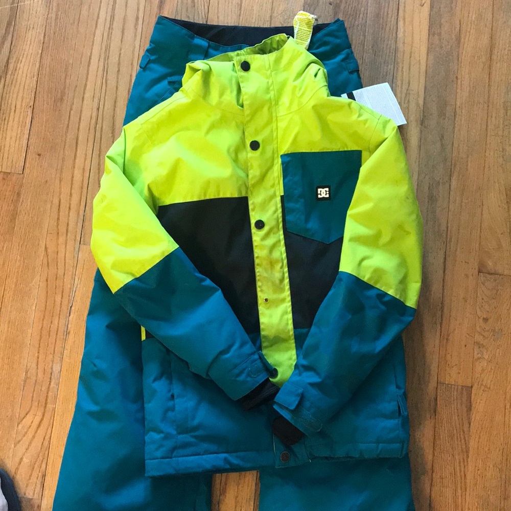 Youth DC Snowboard Jacket and Pants